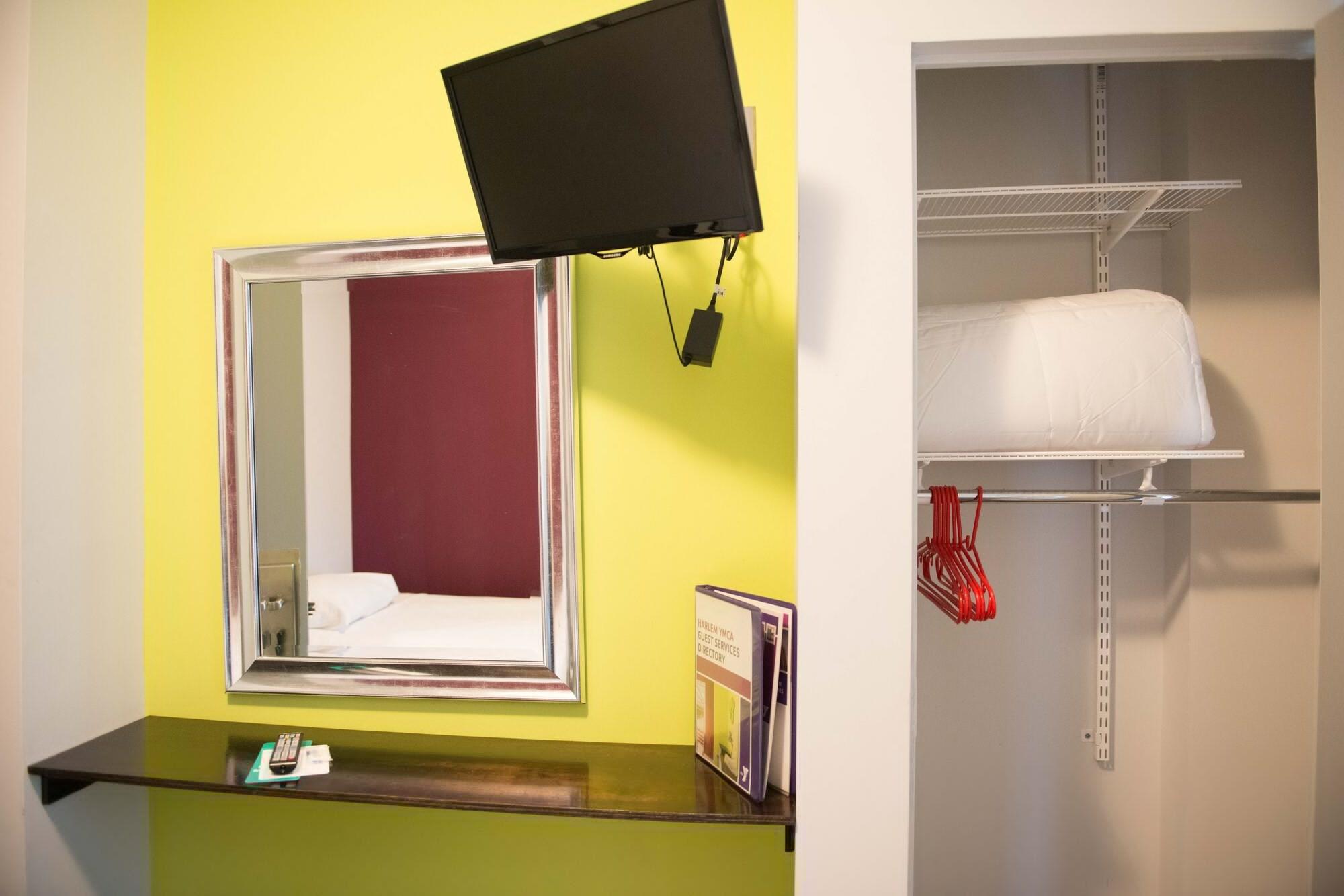 Harlem Ymca Hostel นิวยอร์ก ภายนอก รูปภาพ